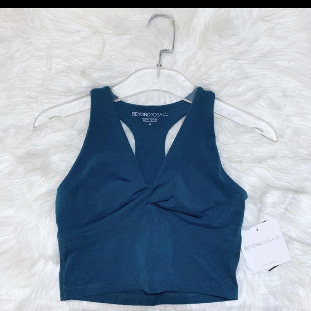 Beyond Yoga NWT Twist Around Cropped Tank